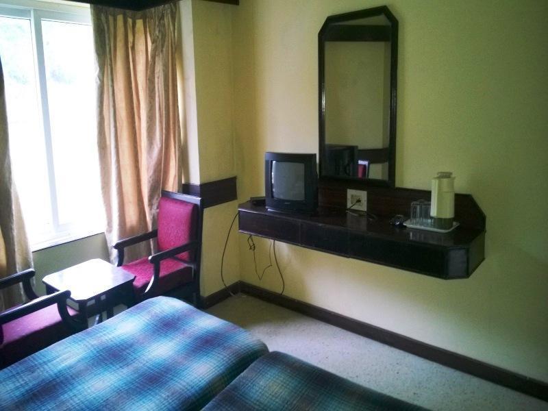 Hotel New Rajdarshan Madikeri Exterior foto