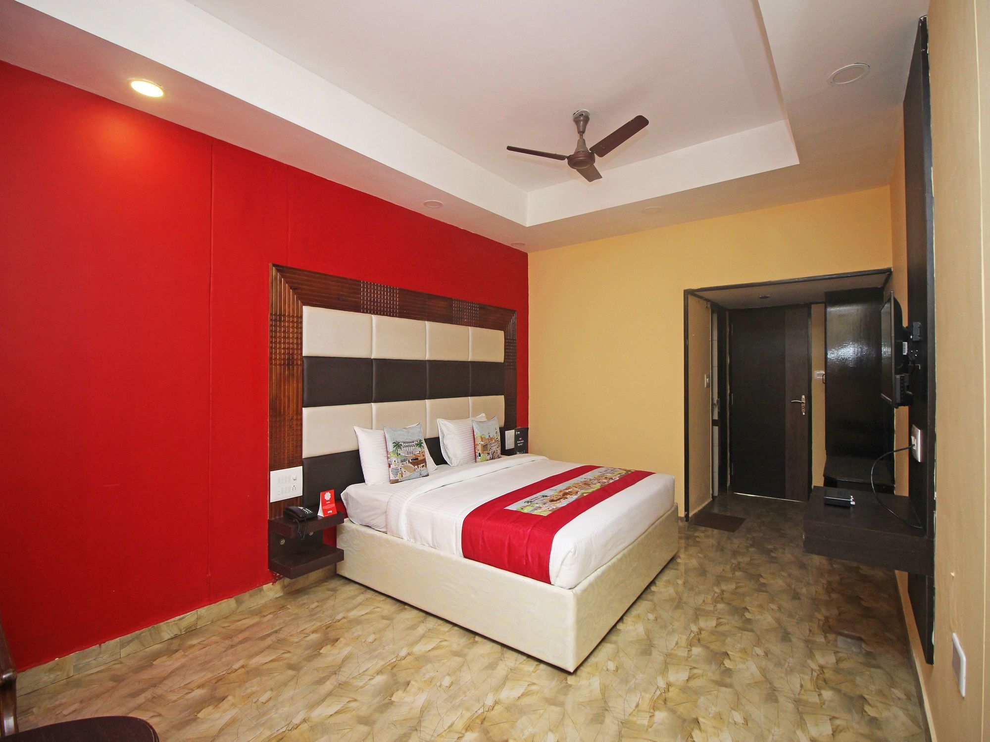 Hotel New Rajdarshan Madikeri Exterior foto